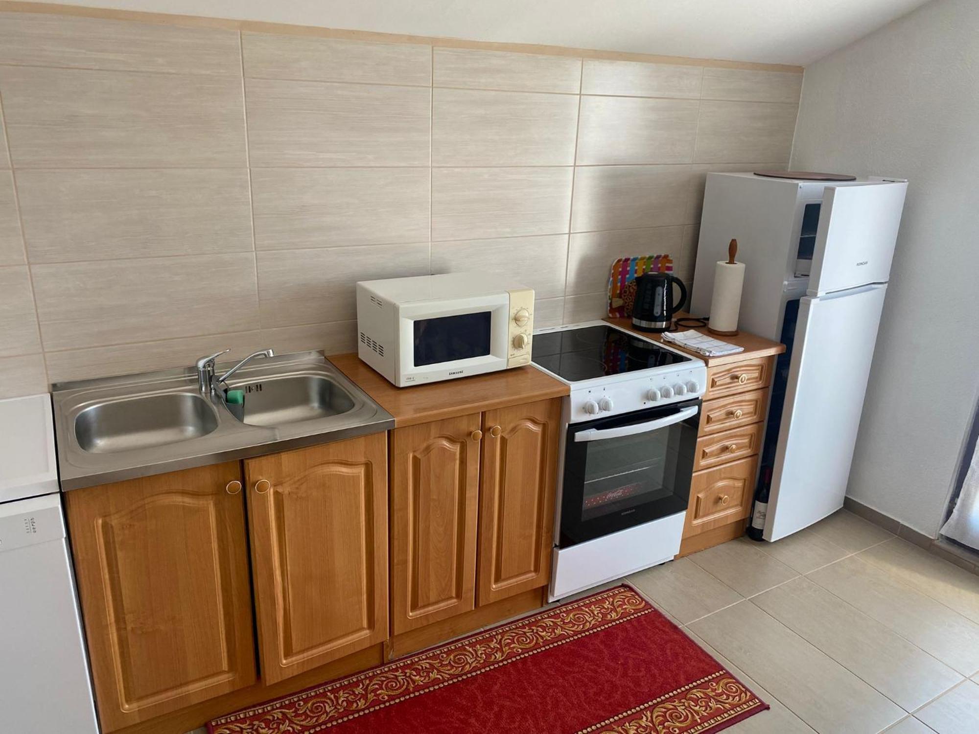Apartmani Anka Gornji Karin Eksteriør bilde